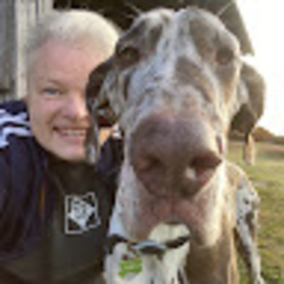 Meet your Posher, Deborah - Picture 1 of 1